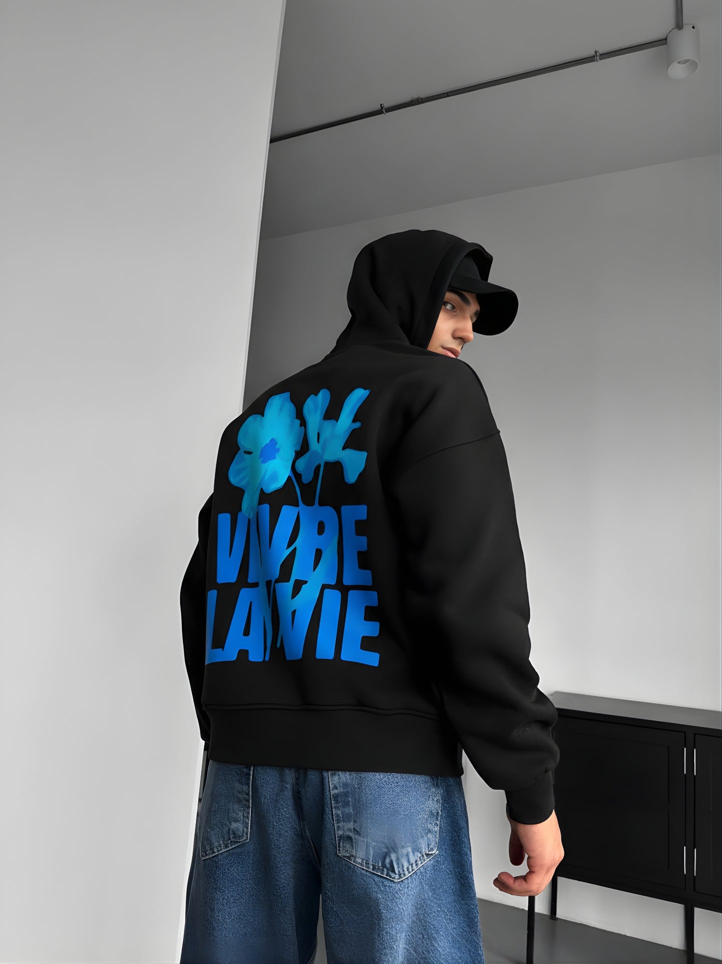 V L Vie Hoodie