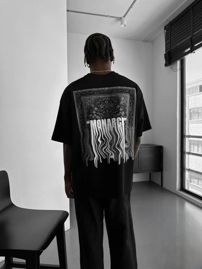 Oversize "Monarch" T-Shirt - Black and Red